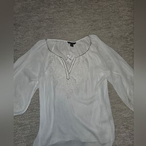 White House Black Market Elegant White Embroidered Blouse